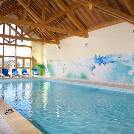 Madame Vacances Appartements Et Chalets La Fontaine Du Roi La Chal Bagian luar foto